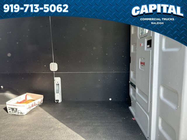 New 2022 Ford E-Transit 350 - photo 17