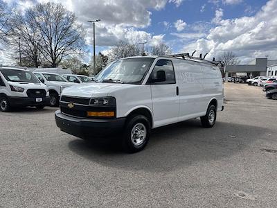 Used 2022 Chevrolet Express 2500 - photo 1