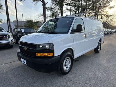 Used 2022 Chevrolet Express 2500 - photo 1