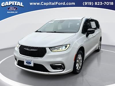 2024 Chrysler Pacifica FWD Minivan for sale #PB63778 - photo 1