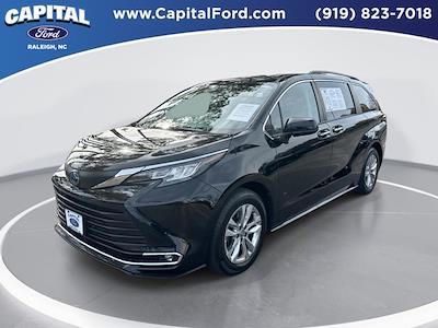 2022 Toyota Sienna FWD Minivan for sale #PL62327A - photo 1