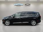2018 Chrysler Pacifica FWD Minivan for sale #9AT9490 - photo 3