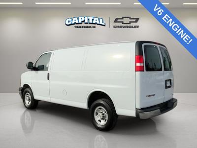Used 2024 Chevrolet Express 2500 - photo 1