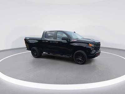 Used 2024 Chevrolet Silverado 1500 - photo 1