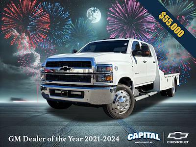 2019 Chevrolet Silverado 5500 Crew Cab DRW RWD, Flatbed Truck for sale #9C123672A - photo 1