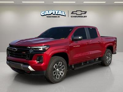 Used 2025 Chevrolet Colorado - photo 1