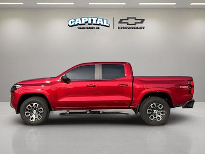 Used 2025 Chevrolet Colorado - photo 1