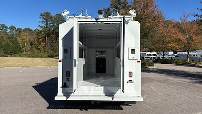 New 2025 Chevrolet Express 3500 Service Utility Van for sale #9CC00235 - photo 2
