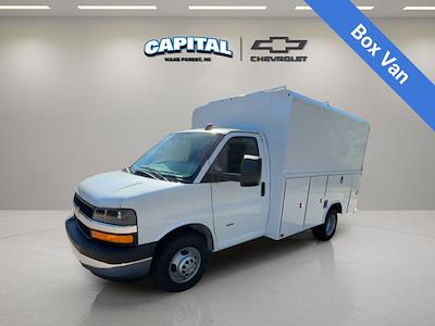 New 2025 Chevrolet Express 3500 11' Reading Aluminum Service Utility Van for sale #9CC00293 - photo 1