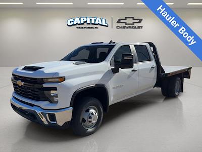 New 2026 Chevrolet Silverado 3500 Crew Cab Steel Flatbed Truck for sale #9CC22989 - photo 1
