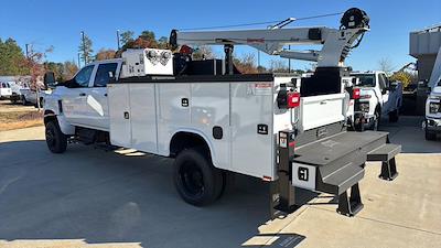 New 2025 Chevrolet Silverado 5500 Crew Cab 4WD Mechanics Body for sale #9CC32536 - photo 2