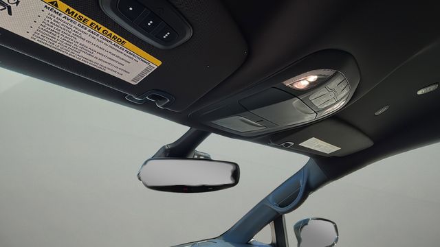 Used 2025 Chrysler Pacifica - photo 29