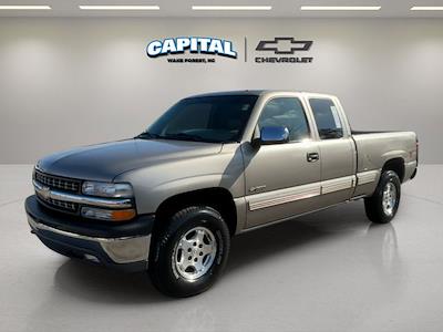 2001 Chevrolet Silverado 1500 Extended Cab 4WD Pickup for sale #9PVA9772 - photo 1