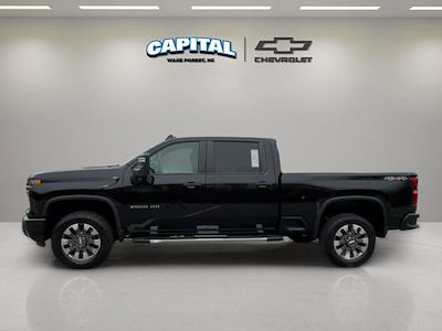 Used 2024 Chevrolet Silverado 2500 - photo 1