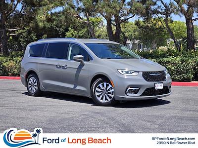 2021 Chrysler Pacifica FWD Minivan for sale #PL3362 - photo 1