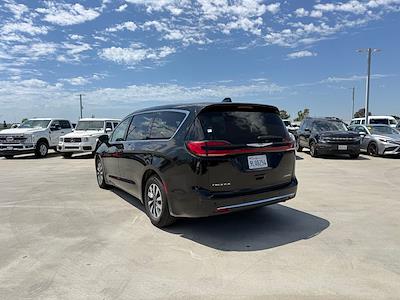 2024 Chrysler Pacifica FWD Minivan for sale #RL4959 - photo 2