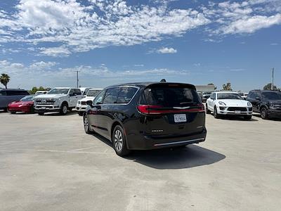 2024 Chrysler Pacifica FWD Minivan for sale #RL4960 - photo 2