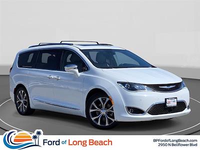 2018 Chrysler Pacifica FWD Minivan for sale #TL4644 - photo 1