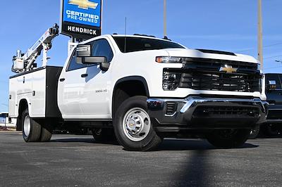 2025 Chevrolet Silverado 3500 Crew Cab 4WD, Knapheide Steel Service Body Mechanics Body for sale #CS27173 - photo 1