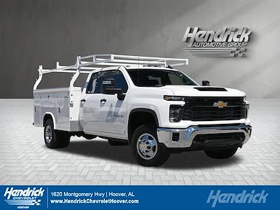 2025 Chevrolet Silverado 3500 Crew Cab DRW 4WD Royal Cab Chassis for sale #CS68210 - photo 1