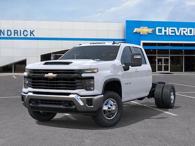 New 2025 Chevrolet Silverado 3500 - photo 1