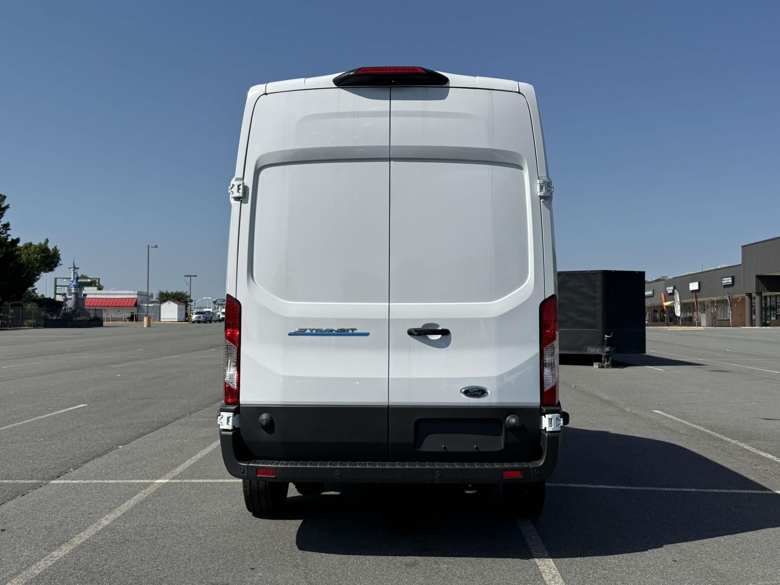 New 2023 Ford E-Transit 350 - photo 6