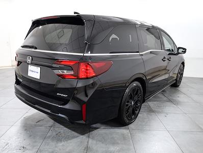 Used 2025 Honda Odyssey - photo 1