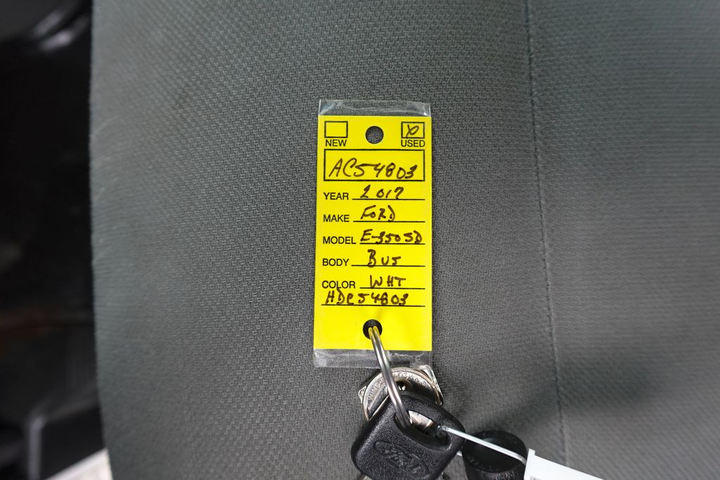 Used 2017 Ford E-350 - photo 30