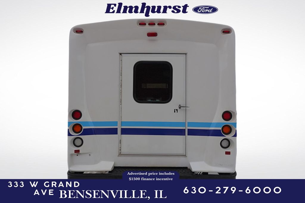 Used 2017 Ford E-350 - photo 7