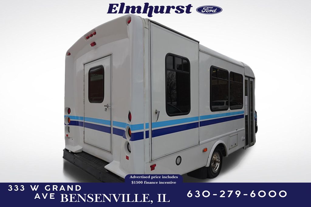 Used 2017 Ford E-350 - photo 9