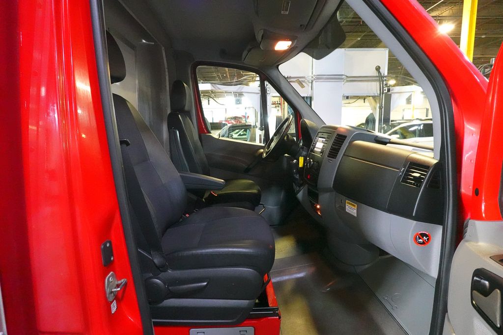 Used 2016 Freightliner Sprinter 3500 - photo 14
