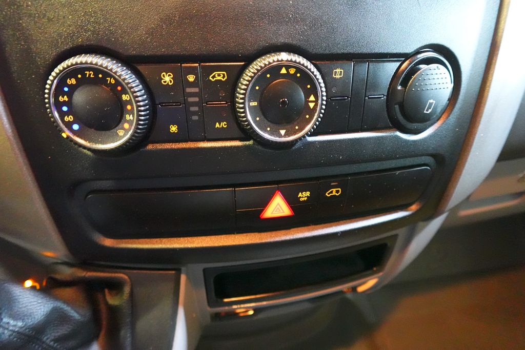 Used 2016 Freightliner Sprinter 3500 - photo 18