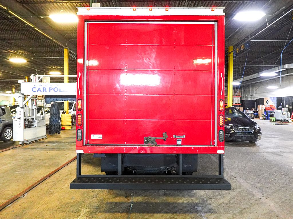 Used 2016 Freightliner Sprinter 3500 - photo 7