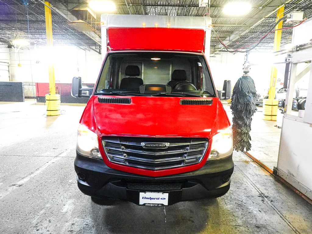 Used 2016 Freightliner Sprinter 3500 - photo 5