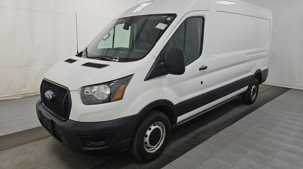Used 2023 Ford Transit 250 - photo 7