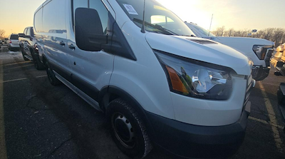 Used 2018 Ford Transit 250 - photo 1