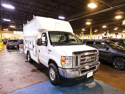 Used 2019 Ford E-350 - photo 1