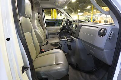 Used 2019 Ford E-350 - photo 1