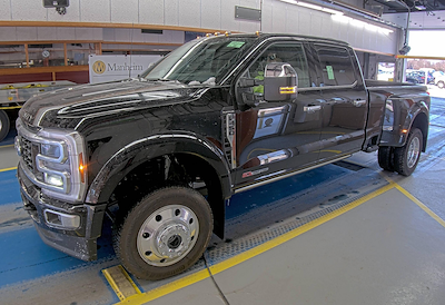 Used 2025 Ford F-450 - photo 1