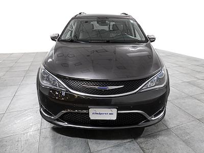 Used 2019 Chrysler Pacifica - photo 2