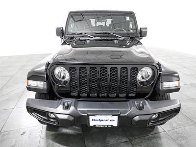 Used 2022 Jeep Gladiator - photo 1
