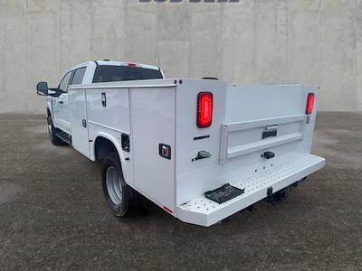 2025 Ford F-350 Crew Cab DRW 4WD Cab Chassis for sale #256453 - photo 2