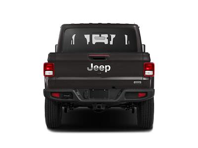 Used 2022 Jeep Gladiator - photo 1