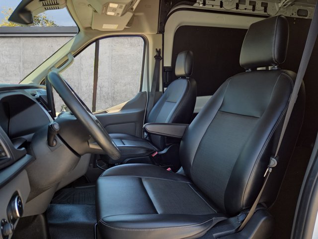 Used 2022 Ford E-Transit 350 - photo 18