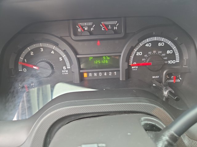 Used 2017 Ford E-350 - photo 21