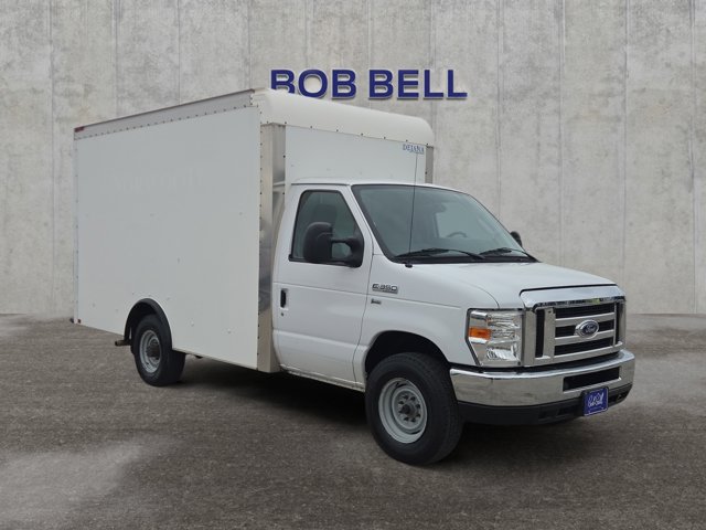 Used 2017 Ford E-350 - photo 10