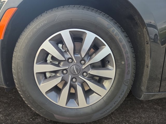 Used 2023 Chrysler Pacifica - photo 17