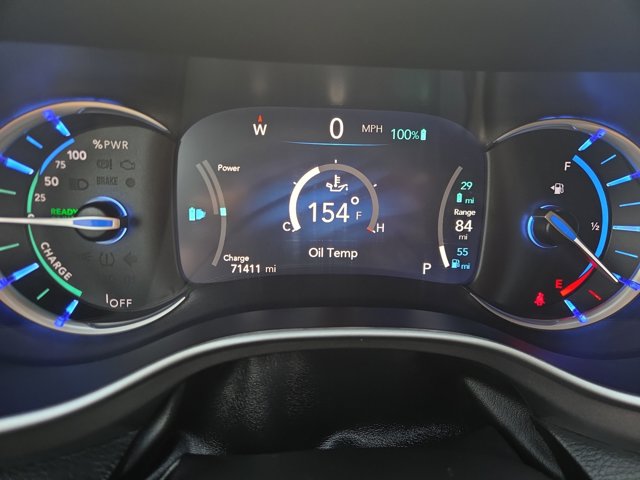 Used 2023 Chrysler Pacifica - photo 22
