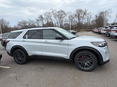 2026 Ford Explorer 4WD SUV for sale #CF7856 - photo 2