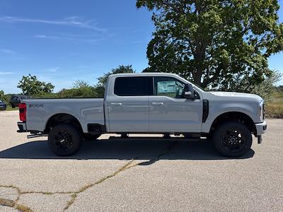 2025 Ford F-350 Crew Cab SRW 4x4 Pickup for sale #CR13438 - photo 2